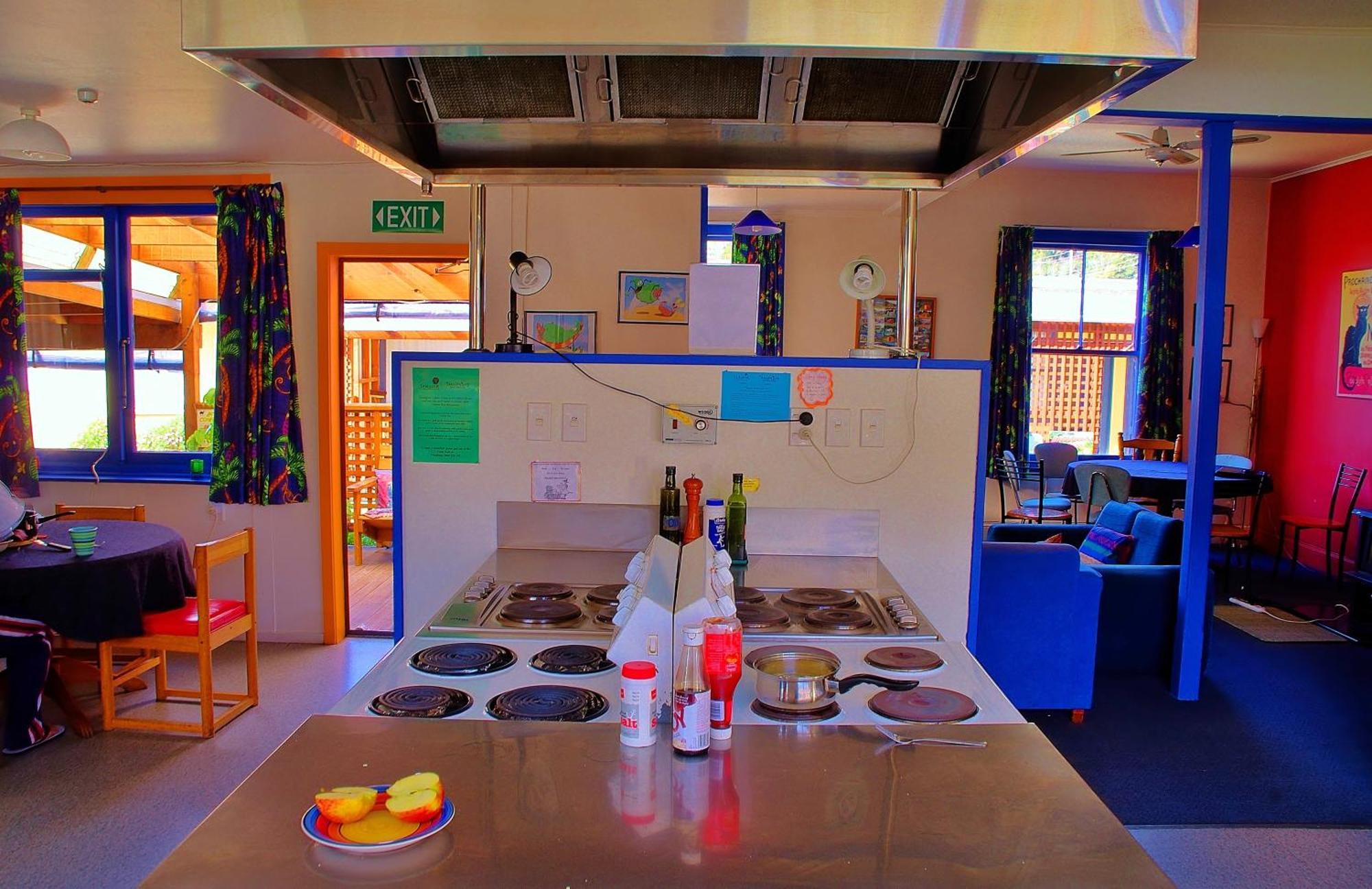 Sequoia Lodge Backpackers Picton Luaran gambar